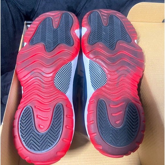 🖤❤️🤍Jordan sneakers👟❤️ - Picture 10 of 11